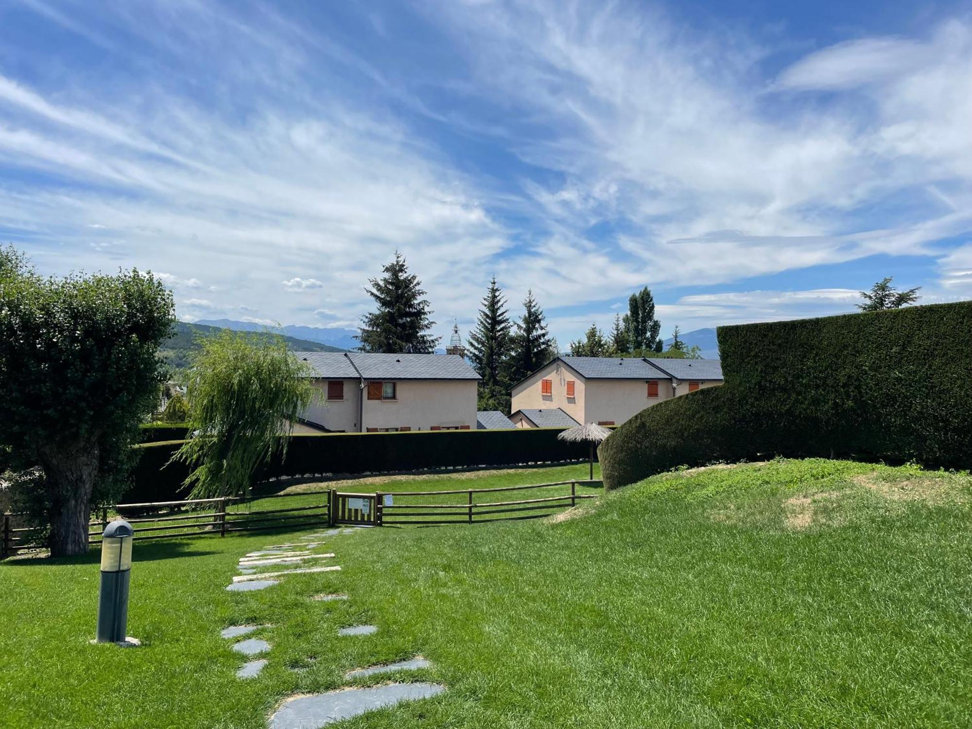 Apartamento Renovado Con Jardin Privado, Parking ,Wifi Y Piscina 奥塞雅 外观 照片